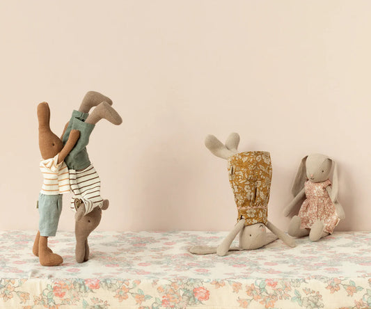 Maileg Rabbit, Size 1 - Chocolate brown - Striped blouse and shorts