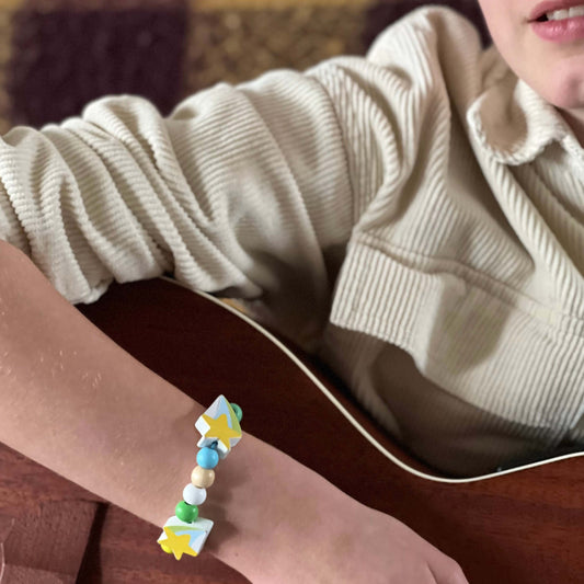 Make Your Own Shooting Star Bracelet