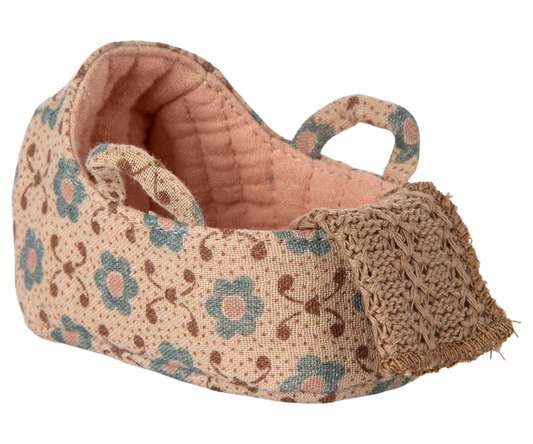 *PRESALE* Maileg Carry cot, Baby mouse - Rose