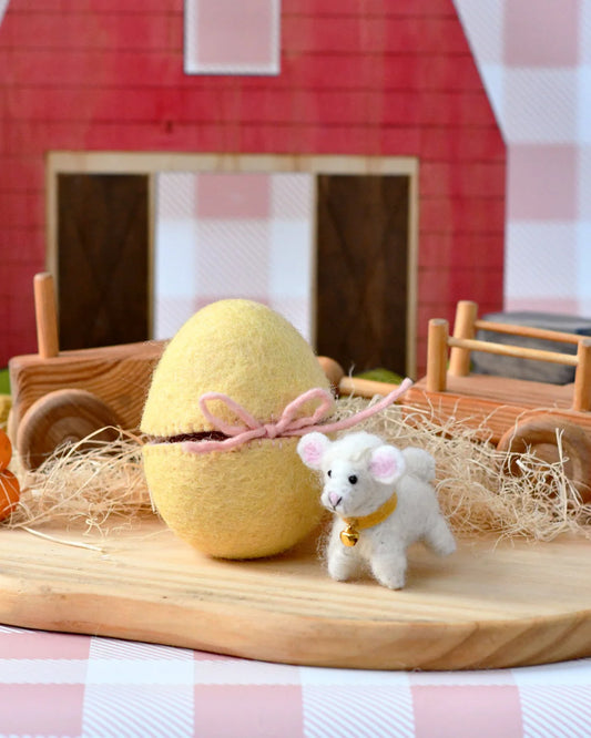 Felt Surprise Egg with Lamb Inside