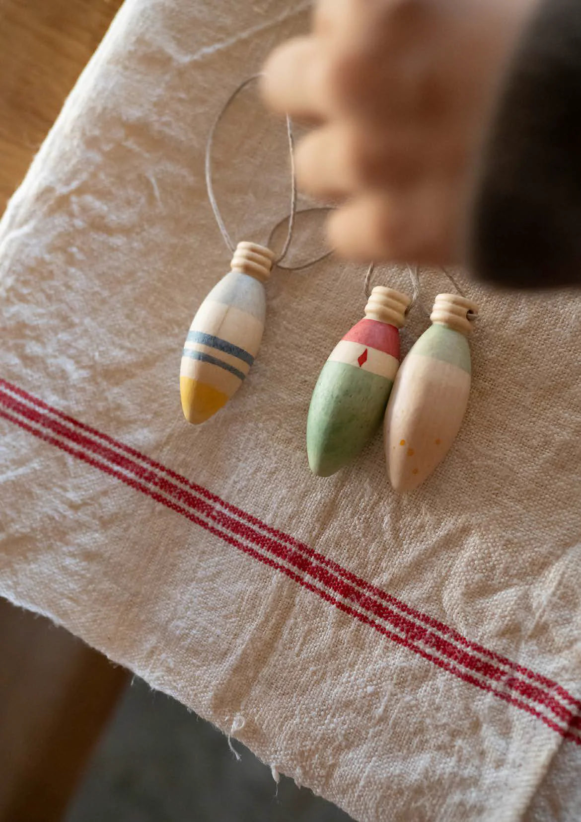 Grapat Wood Winter Sparkle Ornaments