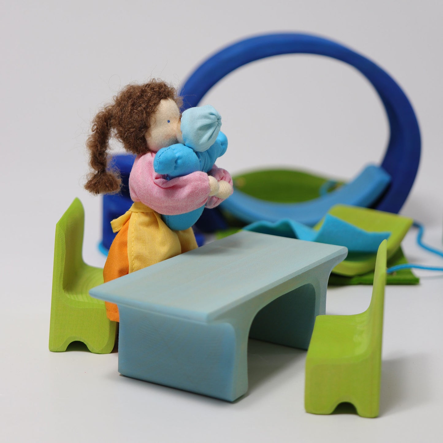 Grimm's Mobile Home, Blue-Green