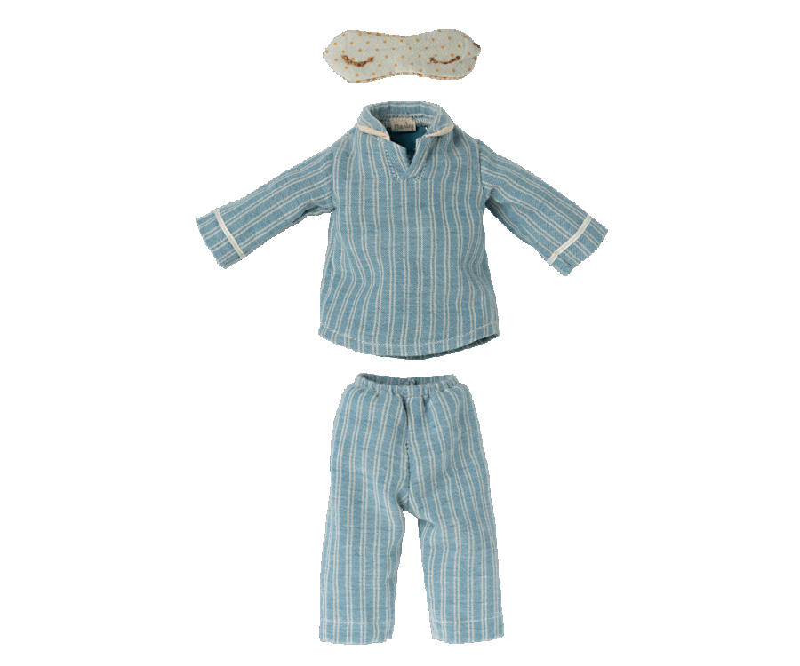 Medium mouse in Pyjamas