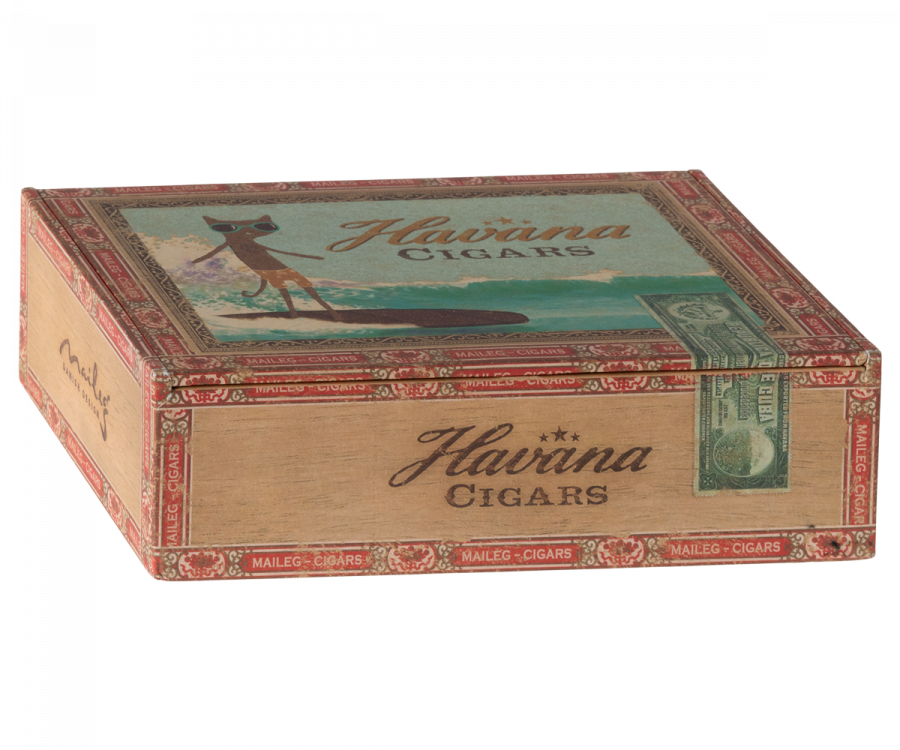 Maileg Mum and dad mice in cigarbox