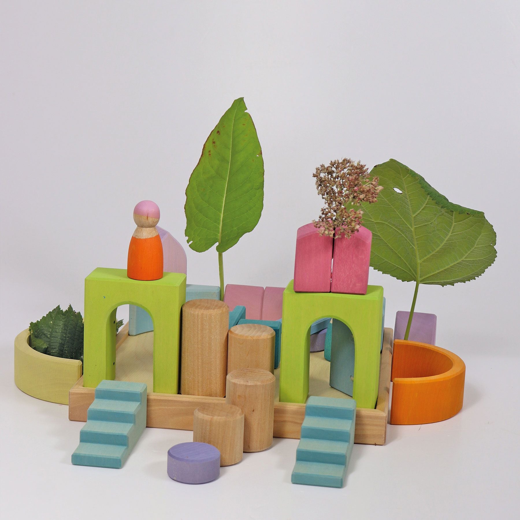 Grimm's Building World Cloud Play