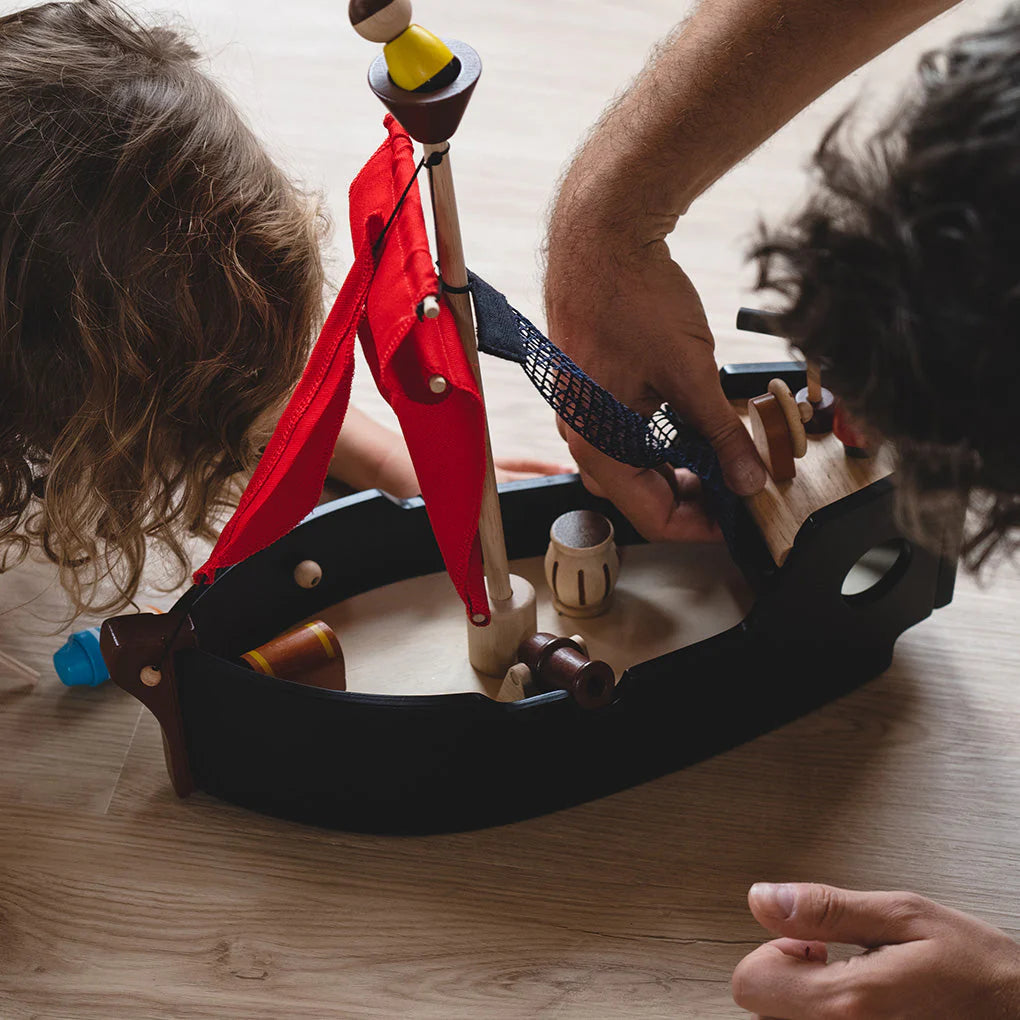 PlanToys Pirate Ship