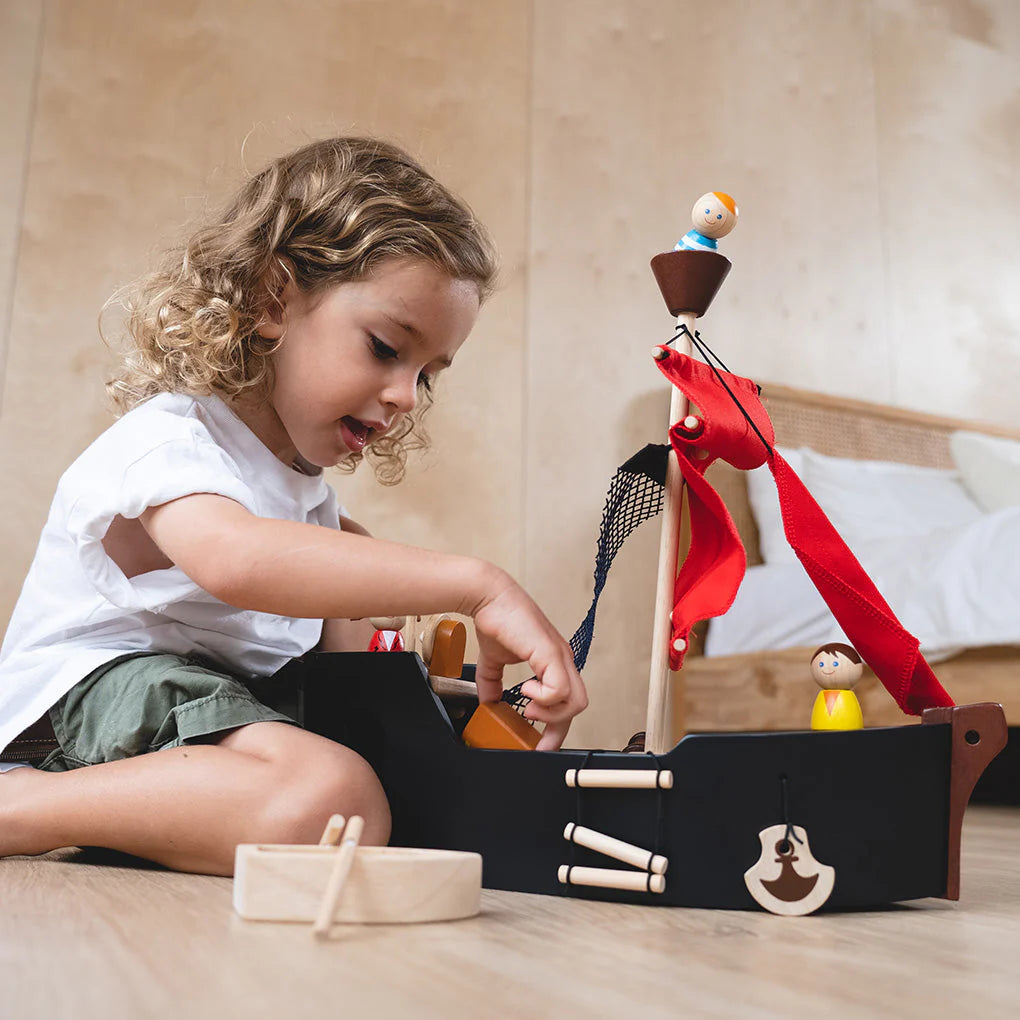 PlanToys Pirate Ship