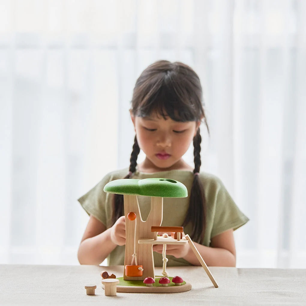 PlanToys Tree House