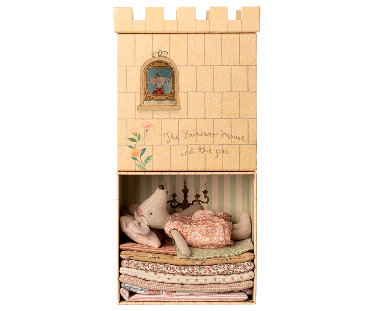 *PRE-SALE* (OCTOBER) Maileg Princess and the pea, Big sister mouse