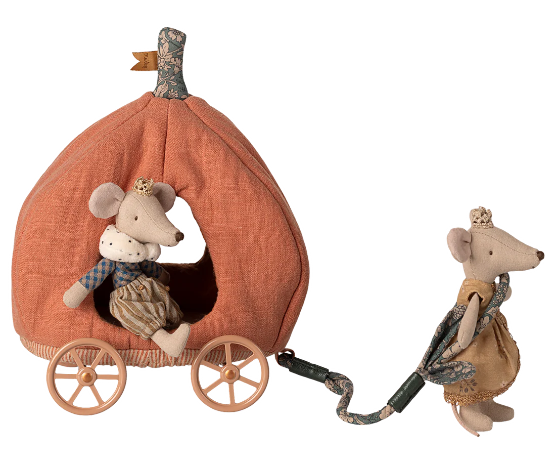 *PRESALE* Maileg Pumpkin carriage, Mouse