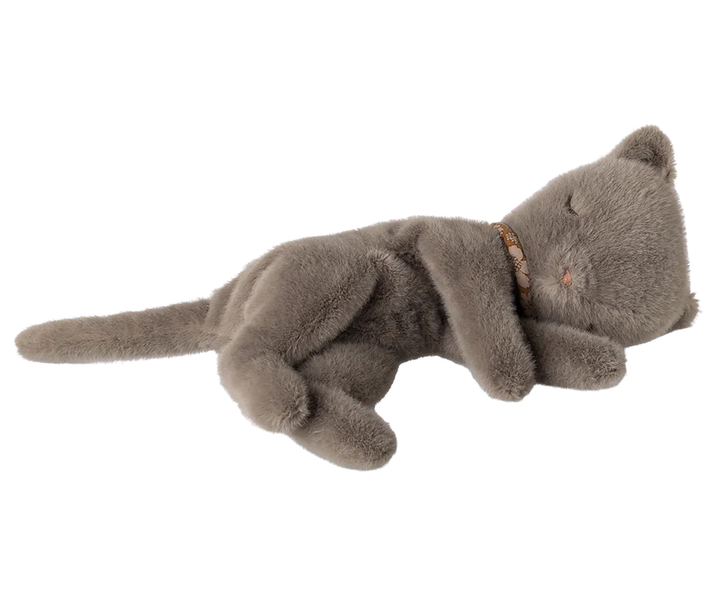 *PRESALE* (March) | Maileg Sleeping kitten plush, Small - Grey