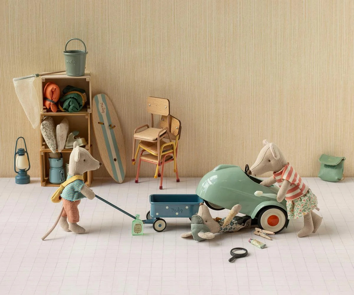 Maileg Blue Wagon (Mouse)