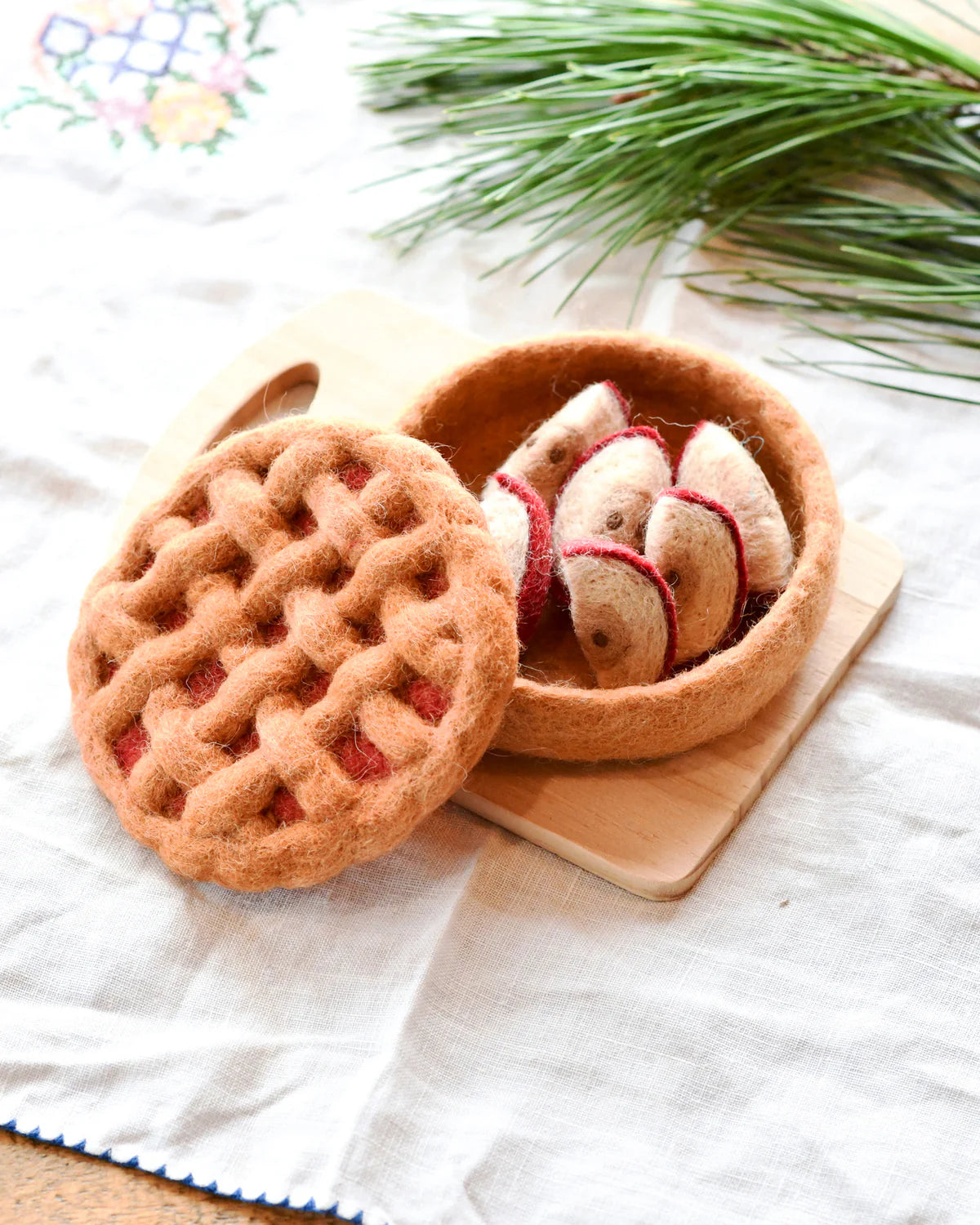 Felt Apple Pie Play Food Set