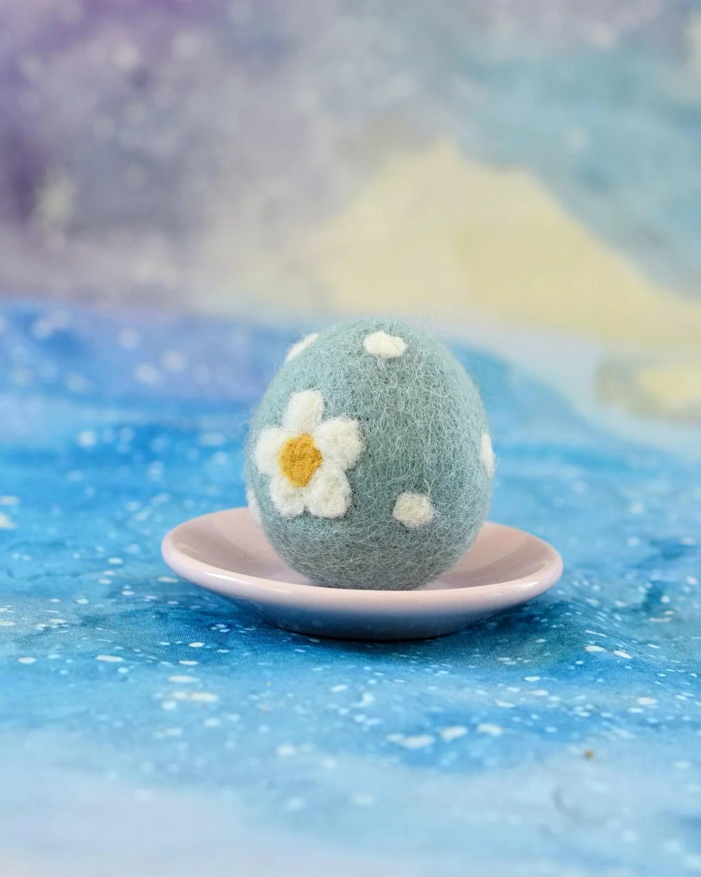 Tara Treasures Felt Floral and Dots Egg