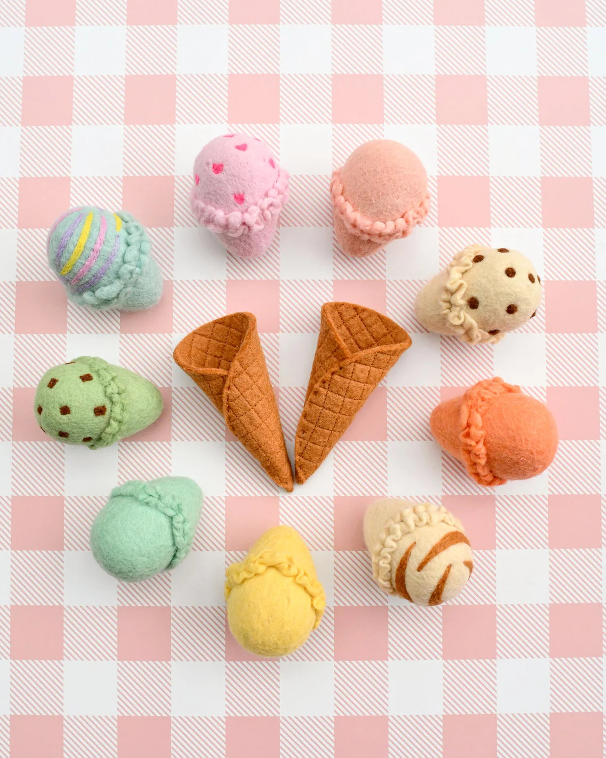 Felt Ice Cream Set - 2 Waffle Cones and 9 Ice Cream Scoops