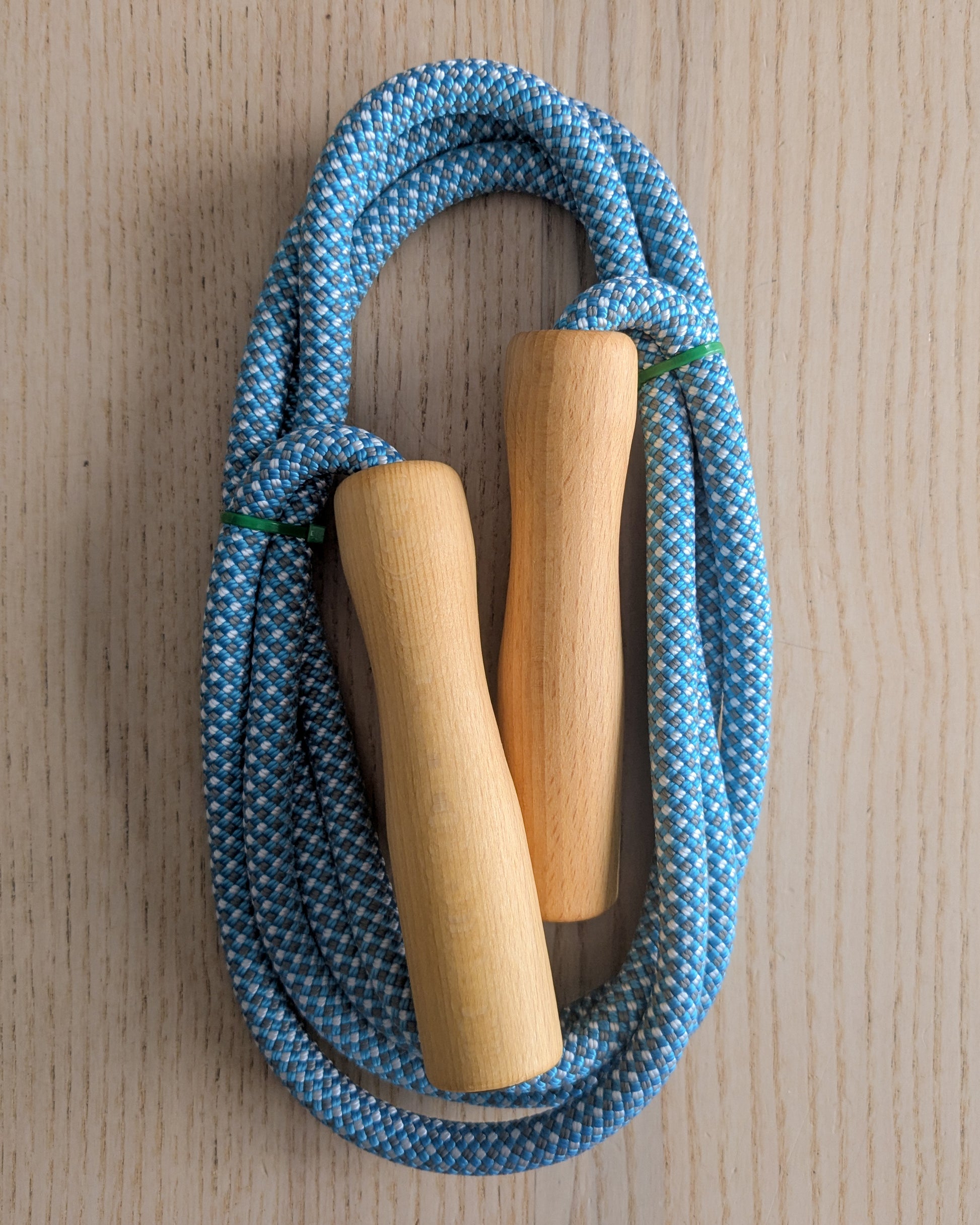Skipping Rope Wooden Handles Blue Grey & White