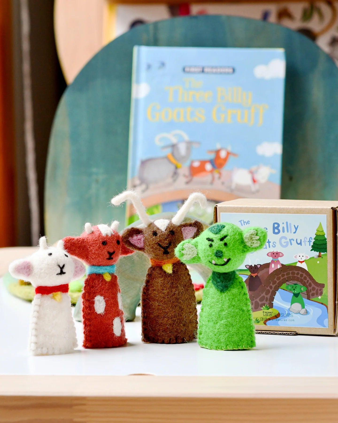 Tara Treasures Three Billy Goats Gruff, Finger Puppet Set