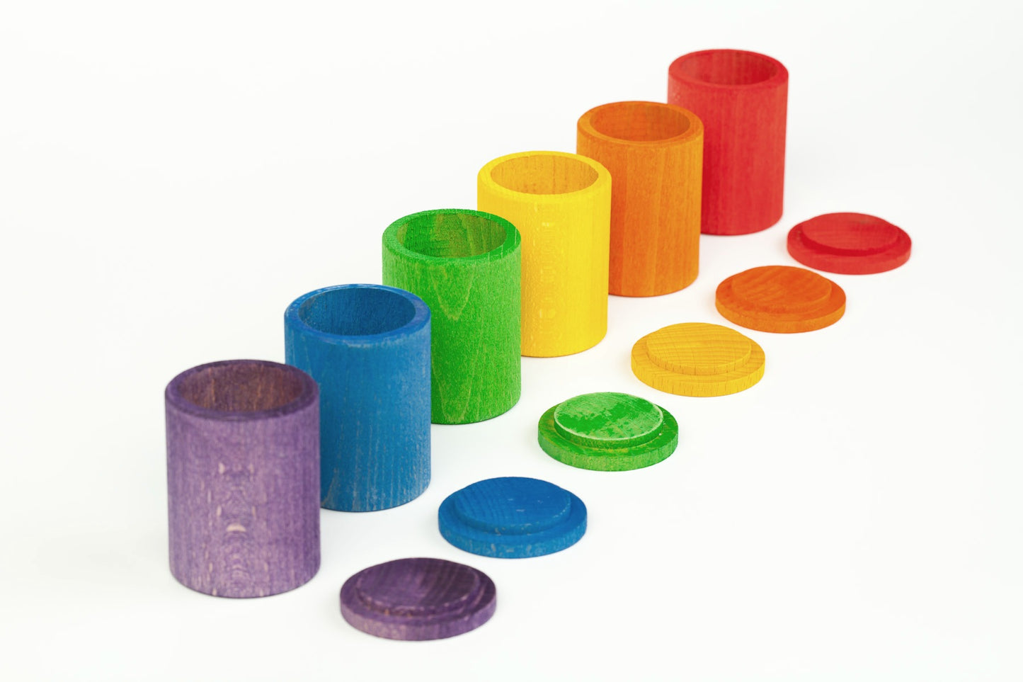 Grapat Wood Coloured Cups With Lids x 6