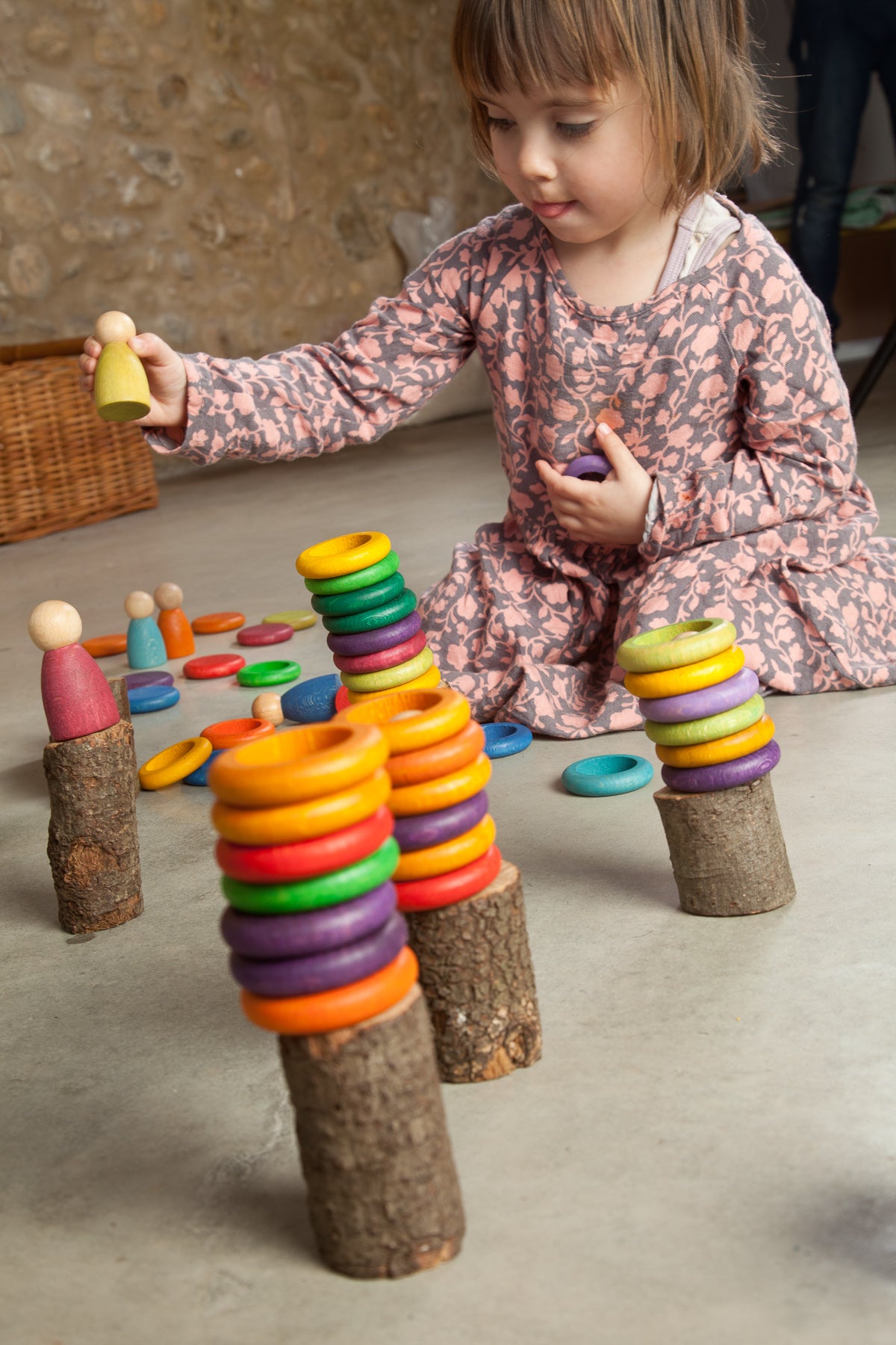 Grapat Wood Coloured Nins, Rings and Coins 120pcs
