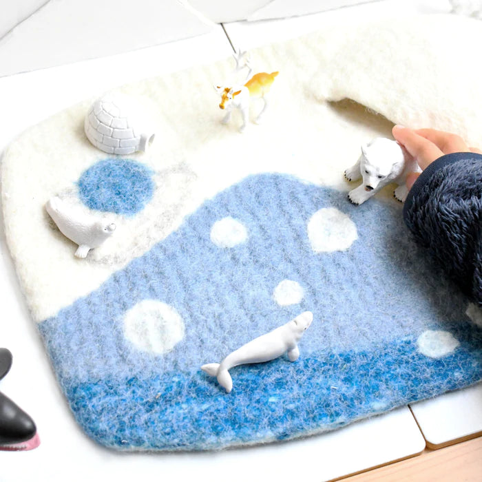 Tara Treasures Small Arctic Play Mat Playscape