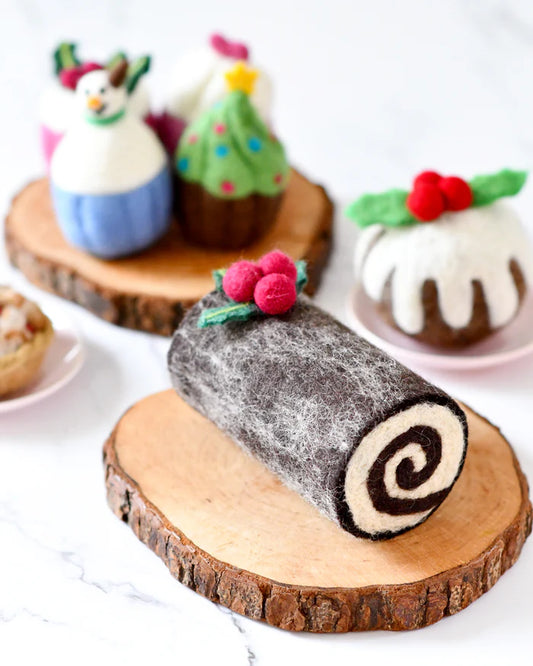 Tara Treasures Felt Christmas Yule Log Cake